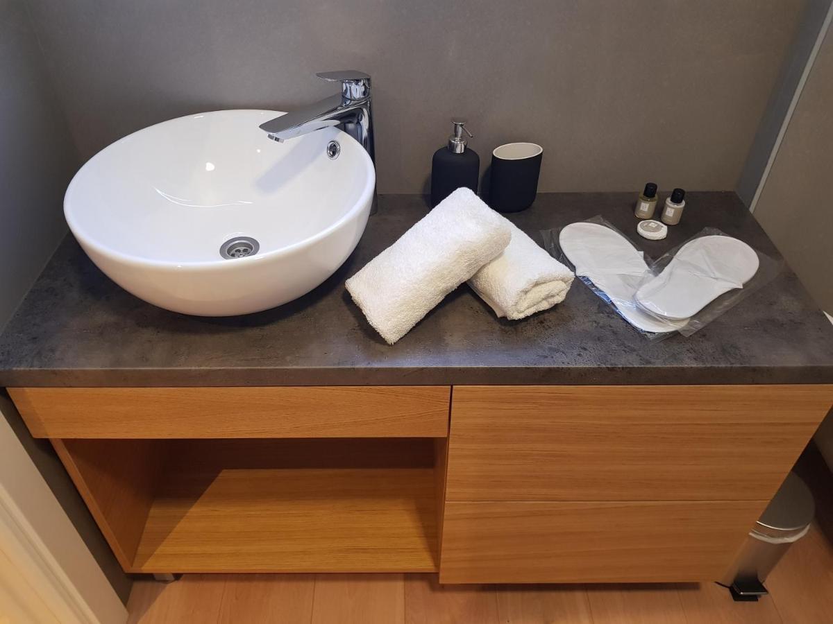 Deluxe Apartments & Rooms "In The Center" غييكا المظهر الخارجي الصورة